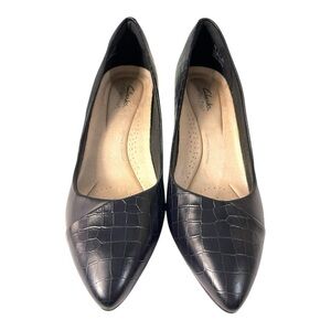 Clarks Kataleyna Rose Black Croc Heels - Size 9W